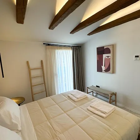 Urban Gem In The Heart Of Naoussa A Stylish Escape *