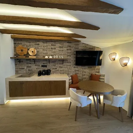 Urban Gem In The Heart Of Naoussa A Stylish Escape Apartment