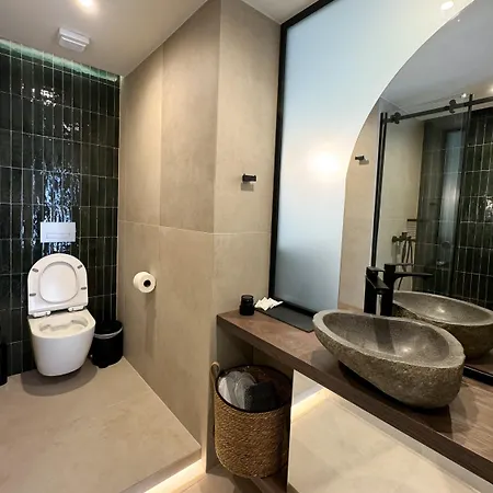 Urban Gem In The Heart Of Naoussa A Stylish Escape Naousa (Imathia)