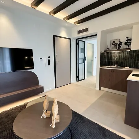 Apartment Urban Gem In The Heart Of Naoussa A Stylish Escape