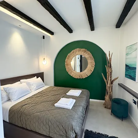 Urban Gem In The Heart Of Naoussa A Stylish Escape *