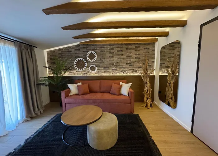 Διαμέρισμα Urban Gem In The Heart Of Naoussa A Stylish Escape