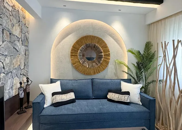 Urban Gem In The Heart Of Naoussa A Stylish Escape Διαμέρισμα Νάουσα Ημαθίας