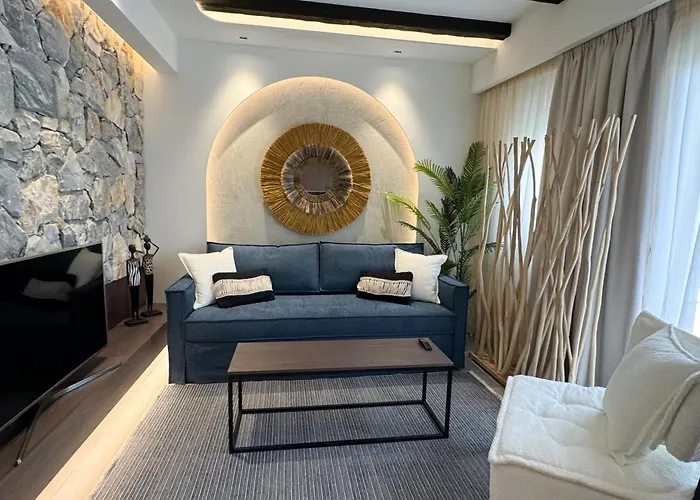 Urban Gem In The Heart Of Naoussa A Stylish Escape Διαμέρισμα *