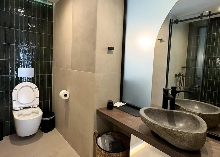 Urban Gem In The Heart Of Naoussa A Stylish Escape Νάουσα Ημαθίας