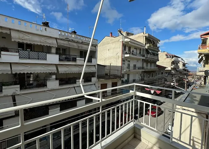 Urban Gem In The Heart Of Naoussa A Stylish Escape